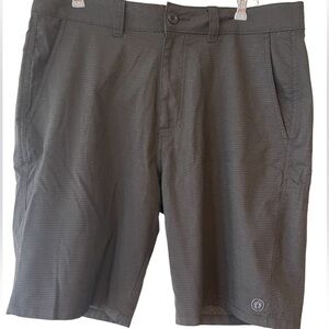 🔥⛳️Hang Ten black/charcoal stripe performance shorts size 34.  Awesome fit!
